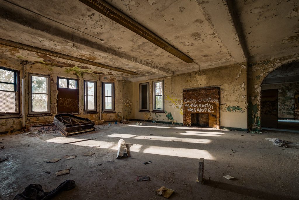 I made a very early morning visit to what was once one of the largest mental hospitals in the United States -- or even the world.

It's been shut down for decades but it still stands -- a monument to mental illness stretching back to the 19th century.

To enter it you must travel long distances underground through abandoned steam tunnels which I did alone and that was a little scary -- but it was worth it.


Please visit the <a href=