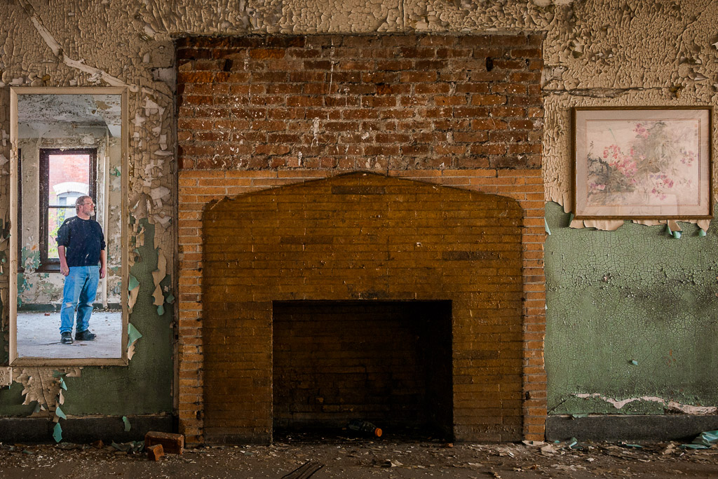 I made a very early morning visit to what was once one of the largest mental hospitals in the United States -- or even the world.

It's been shut down for decades but it still stands -- a monument to mental illness stretching back to the 19th century.

To enter it you must travel long distances underground through abandoned steam tunnels which I did alone and that was a little scary -- but it was worth it.


Please visit the <a href=