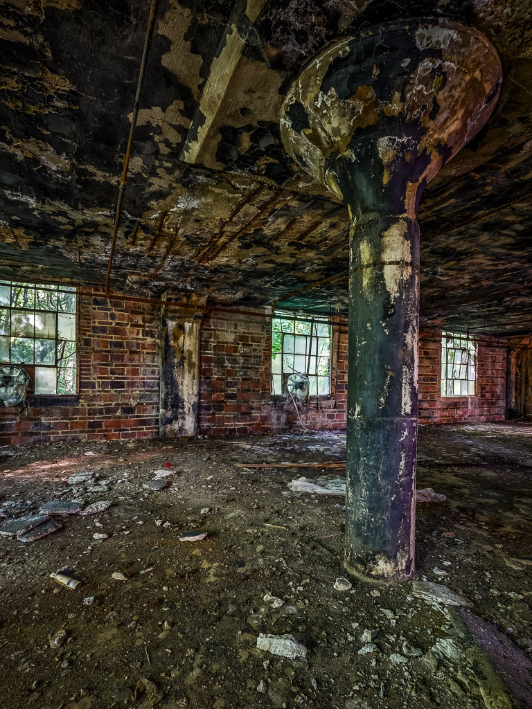 Shots from the very soon to be demolished NVF plant in Yorklyn... not much there, and what is not long for this world...