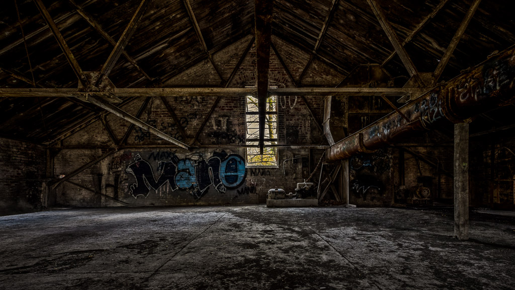 Back to Black Lick, PA (and yes that's the real place name) but I went back with a tripod this time.  Dodged alternating rain and sun and got a few more shots.

www.entropicremnants.com